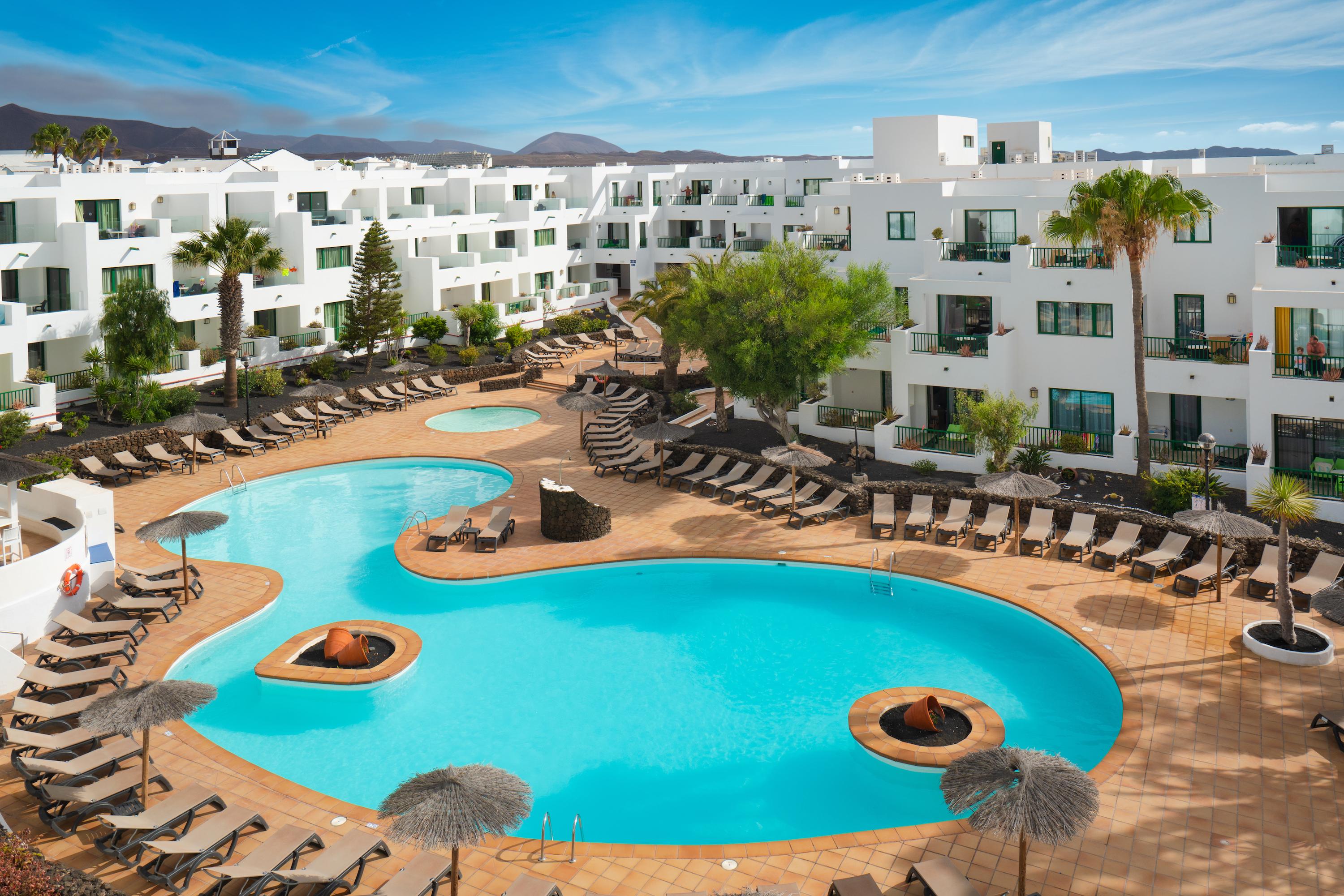 Apartamentos Galeon Playa Costa Teguise Kültér fotó